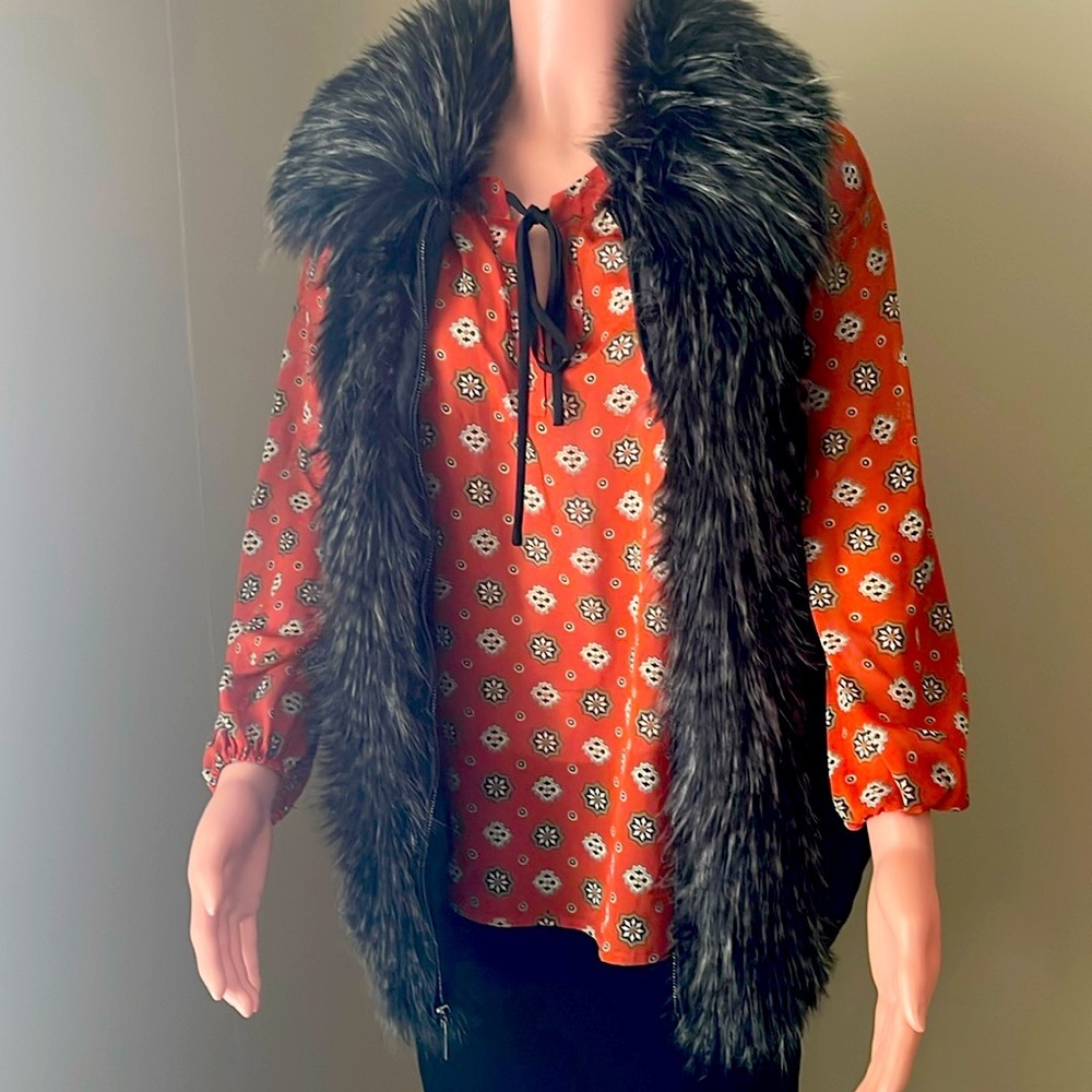 Vest with faux fur trim by Soft Surroundings in size medium